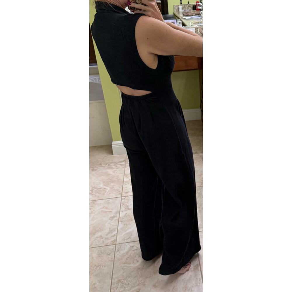 Free People Beach Black wide leg jumpsuit sleeveless V Neck button cutout XS - Picture 7 of 10